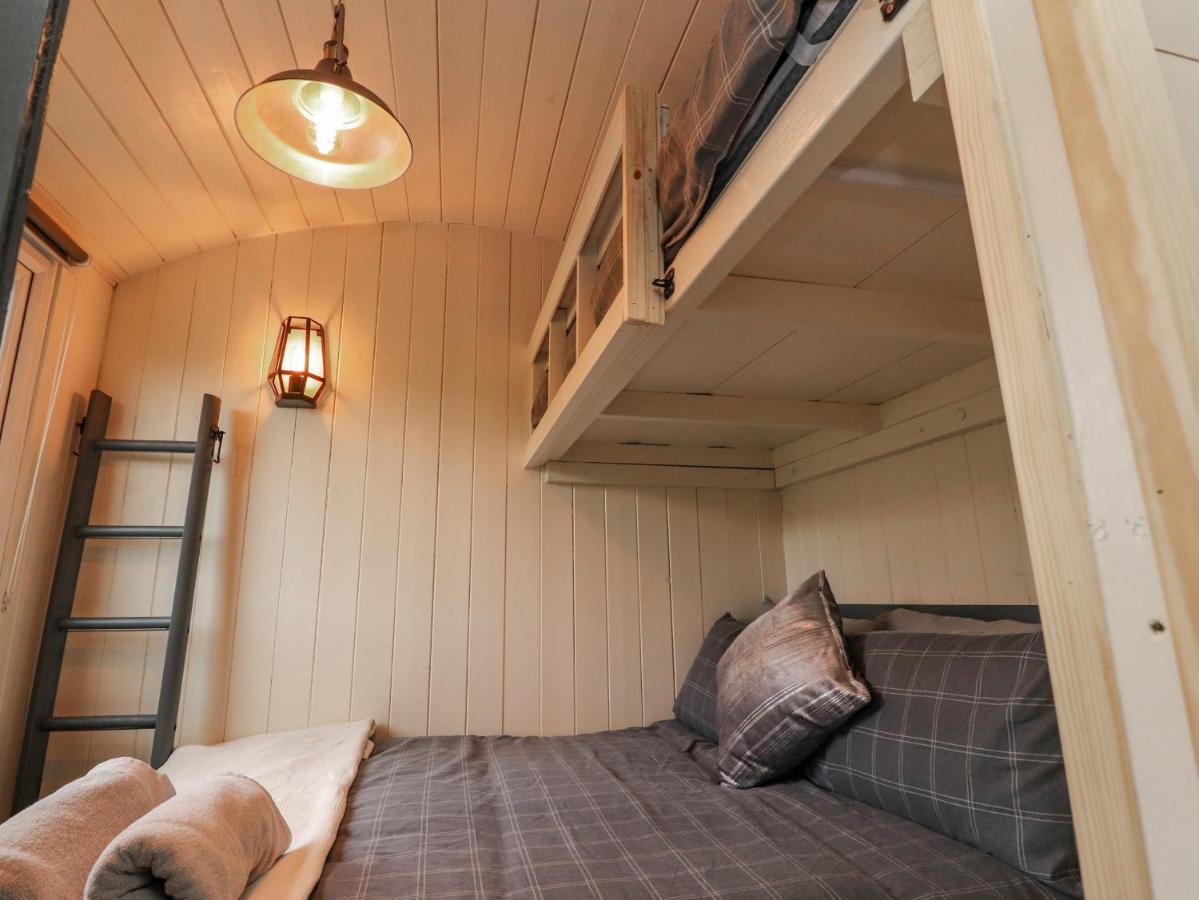 Hillcrest Shepherds Hut Preston  Exterior foto
