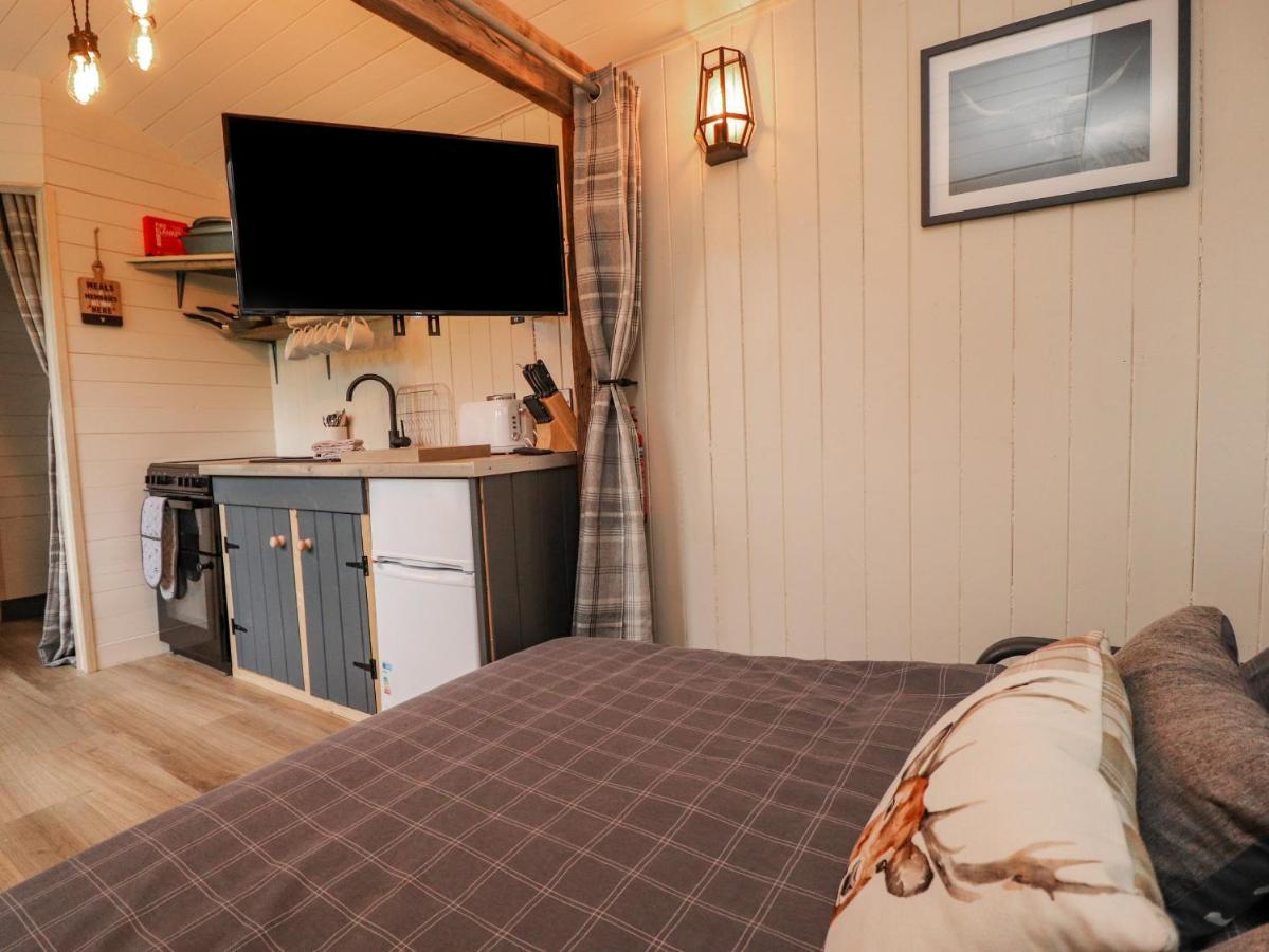 Hillcrest Shepherds Hut Preston  Exterior foto